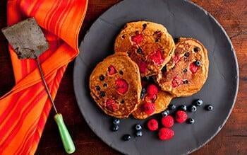 Teff and oatmeal pancakes